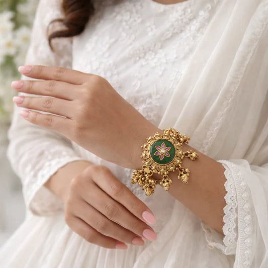 Aarivi Super Kashmiri Bracelet With Necklace Free